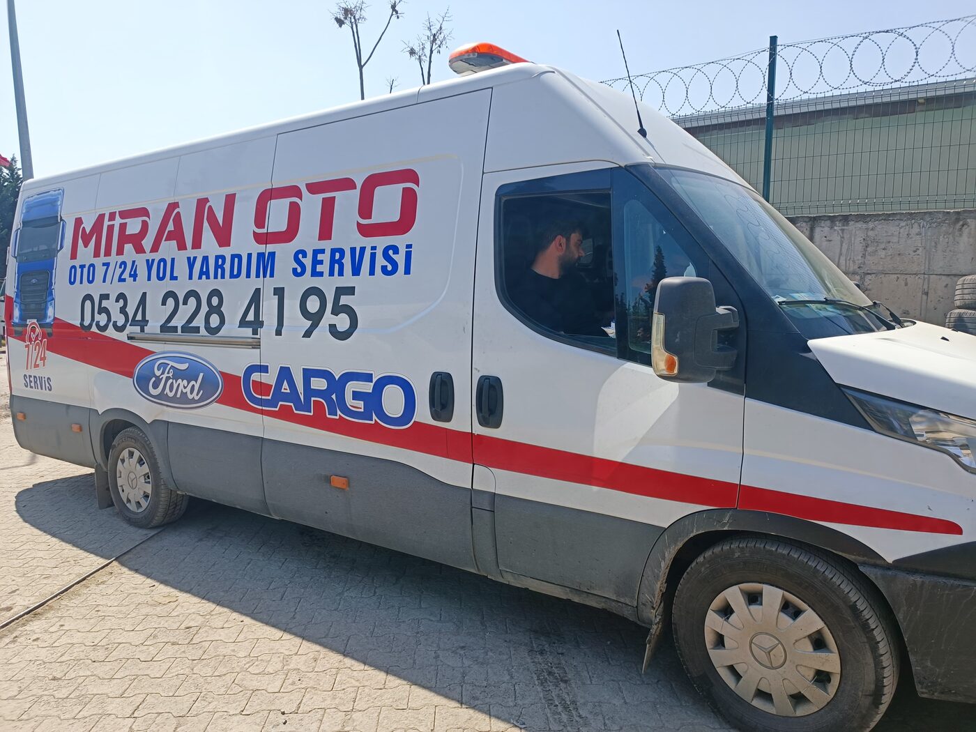 Araç giydirme uygulaması - Koca Reklam